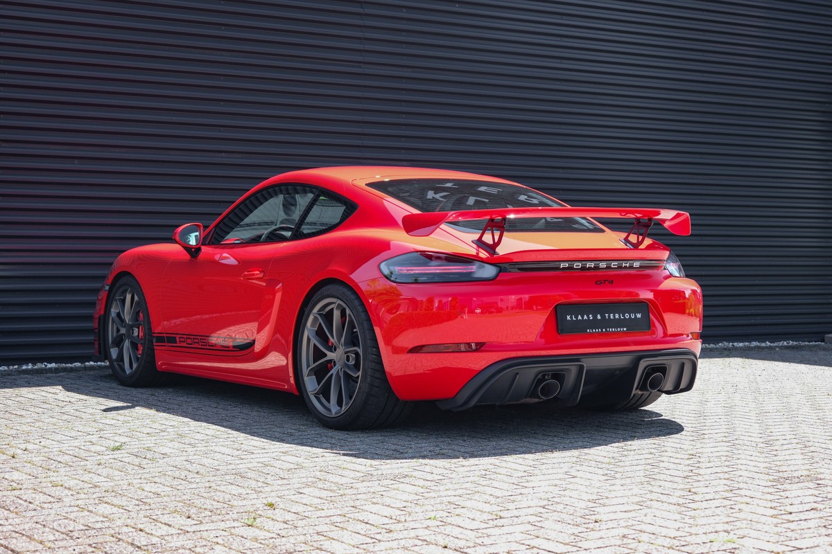 Porsche 718
