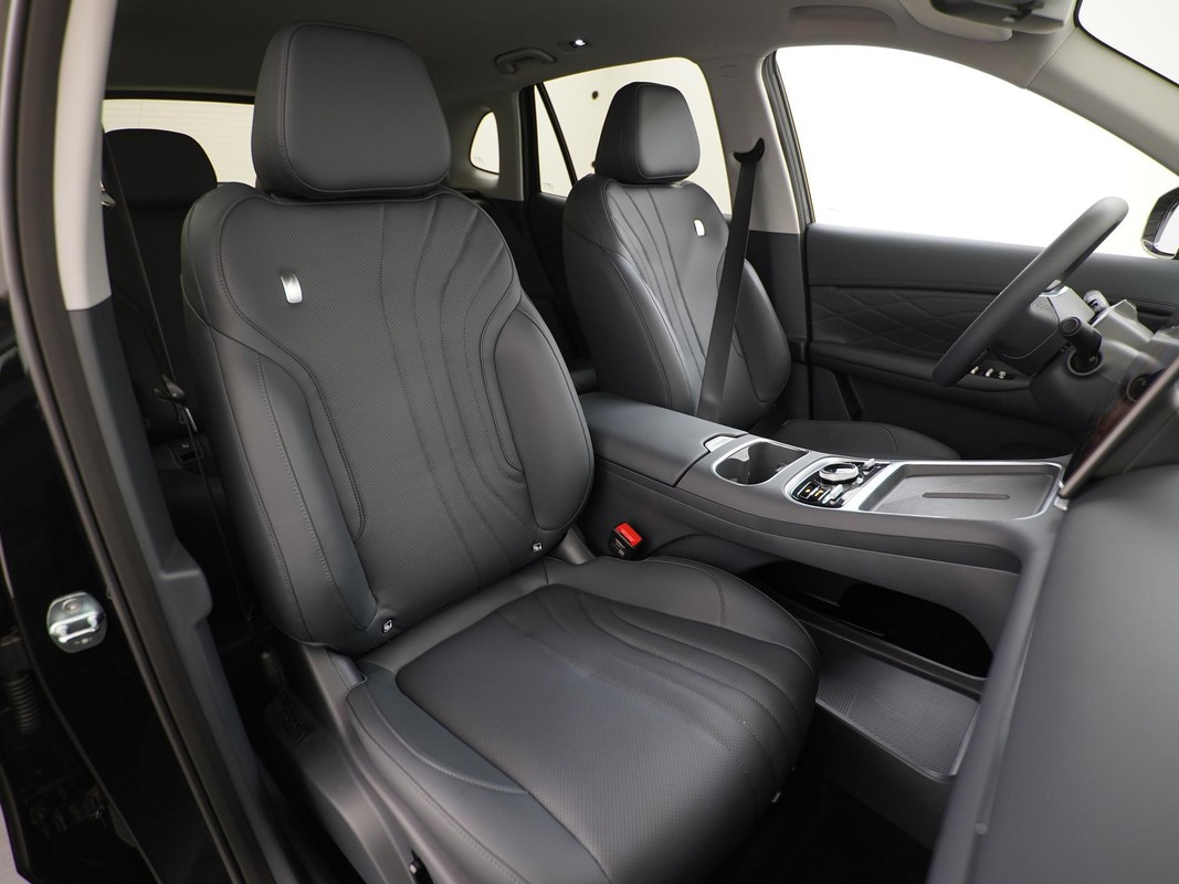 Geely Starray EM-i