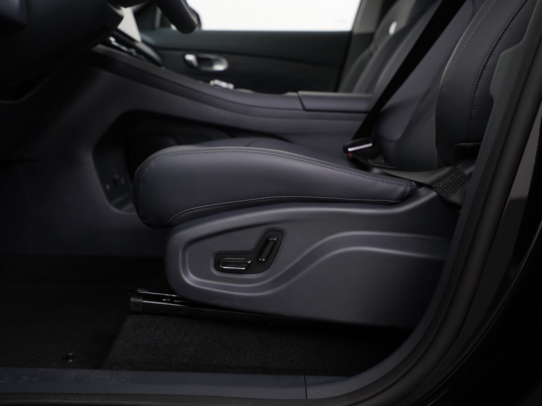 Geely Starray EM-i