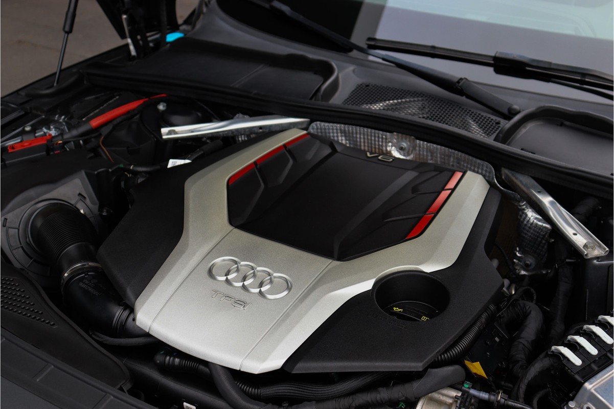 Audi S5