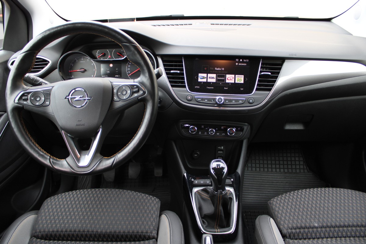 Opel Crossland X