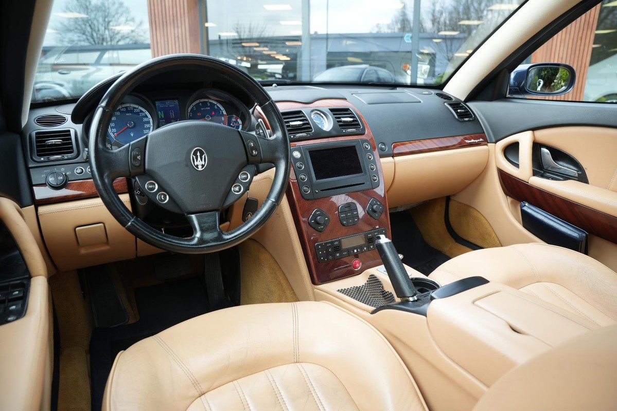 Maserati Quattroporte