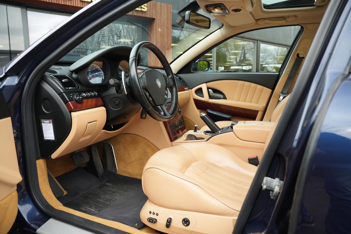 Maserati Quattroporte