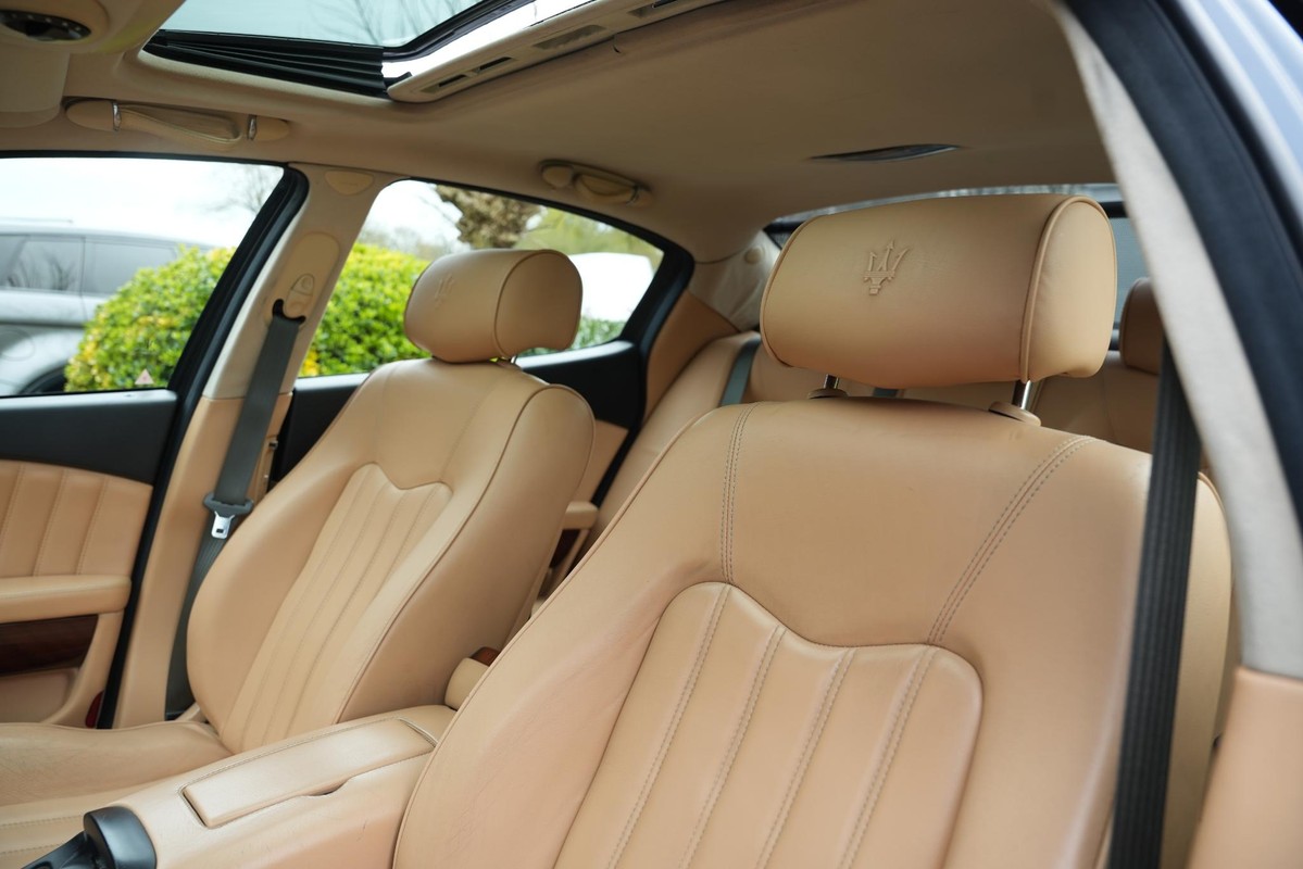 Maserati Quattroporte