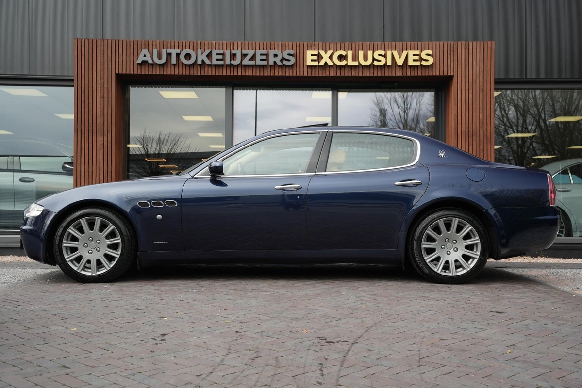 Maserati Quattroporte
