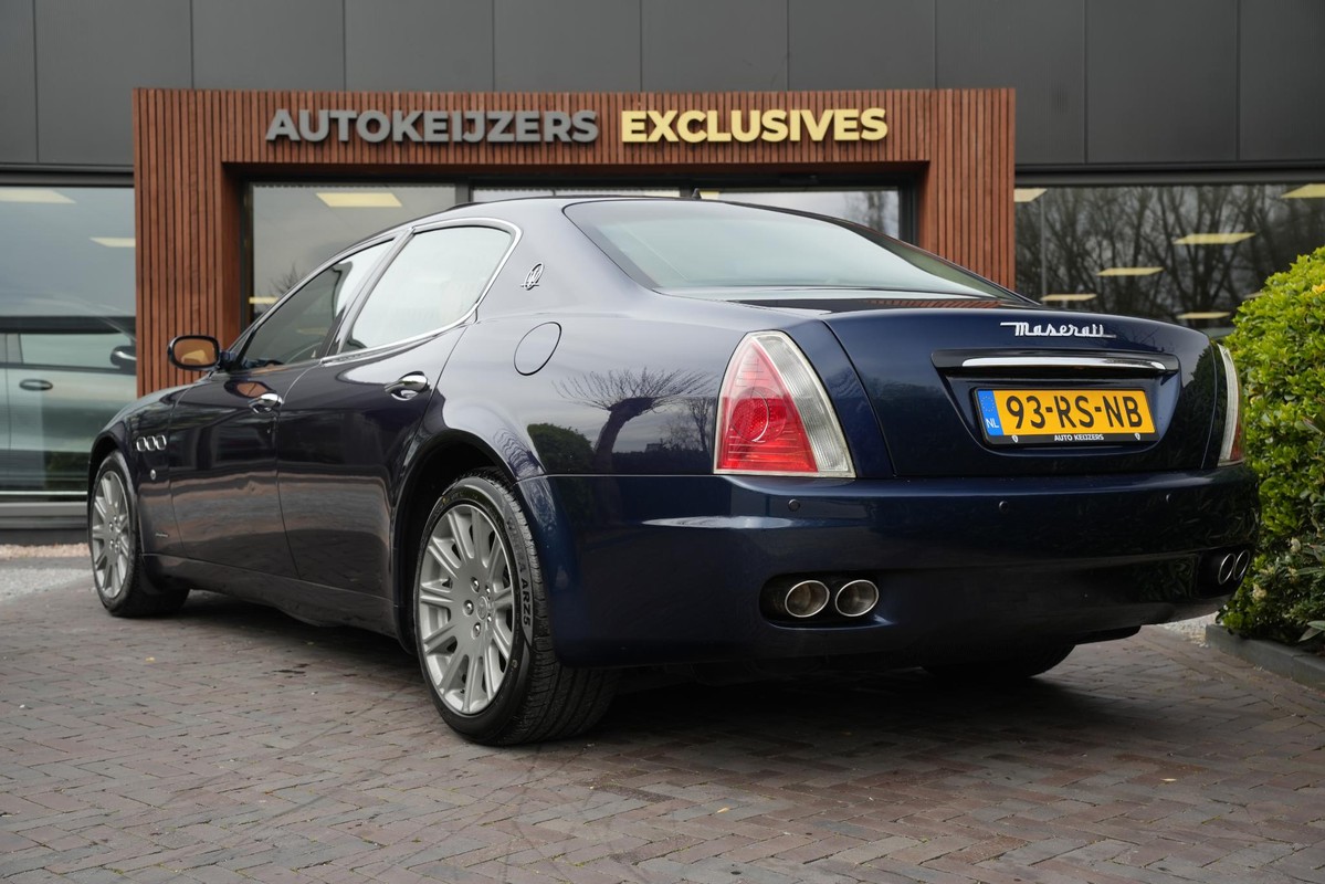 Maserati Quattroporte