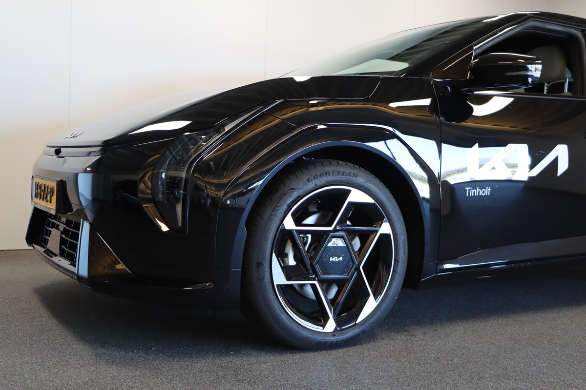 Kia EV4