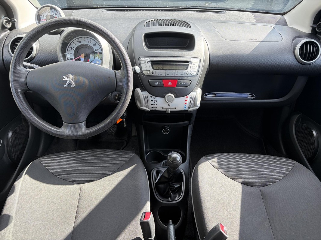 Peugeot 107
