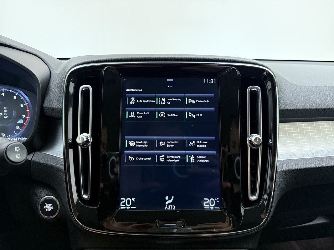 Volvo XC40