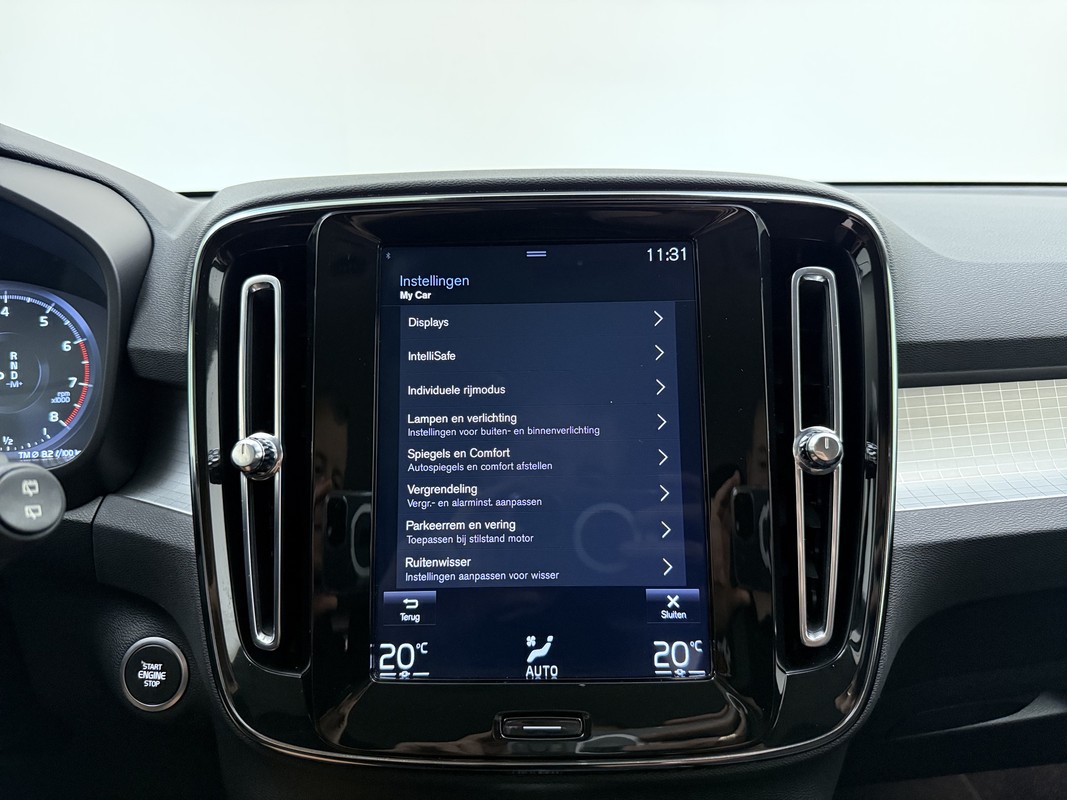 Volvo XC40