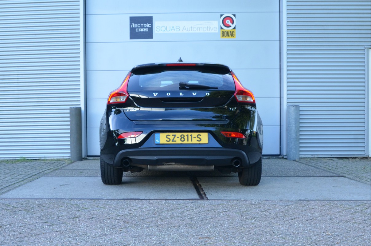 Volvo V40
