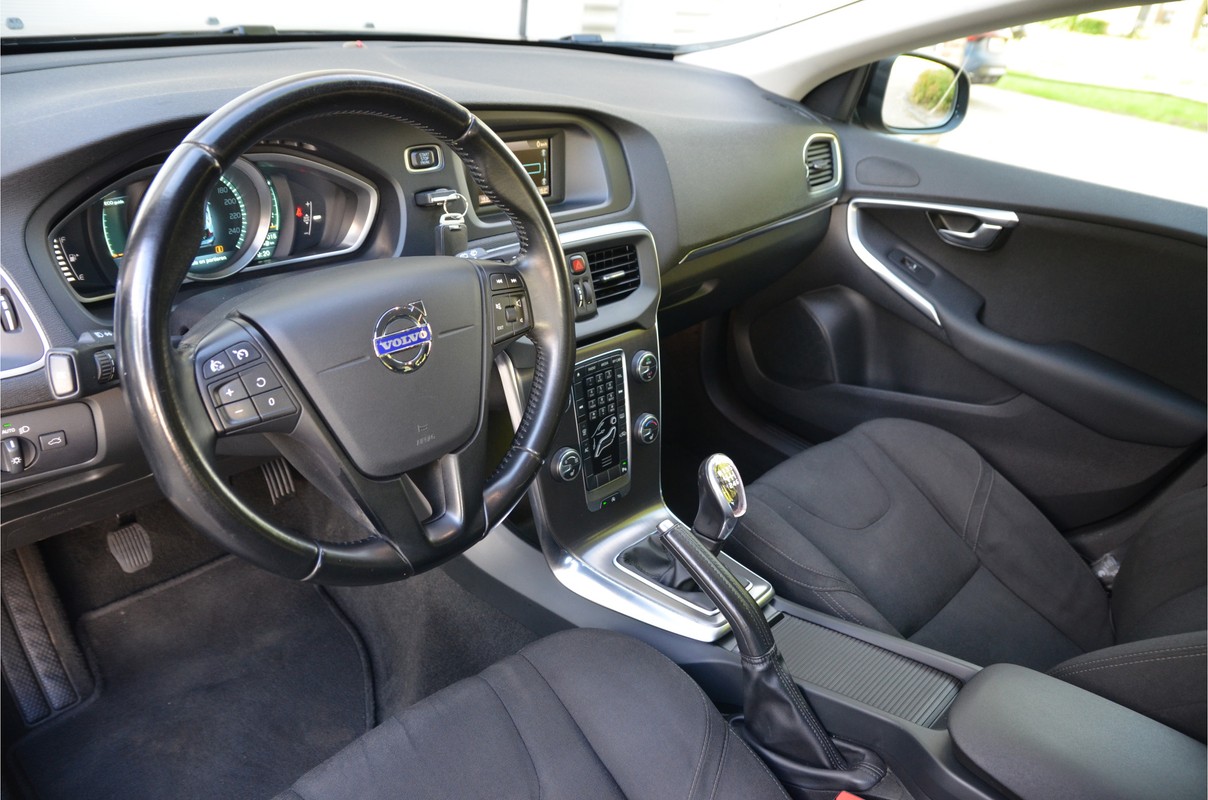 Volvo V40