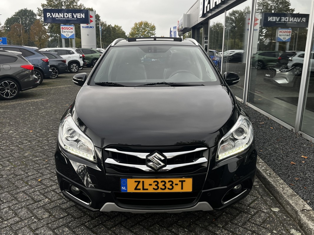Suzuki S-Cross