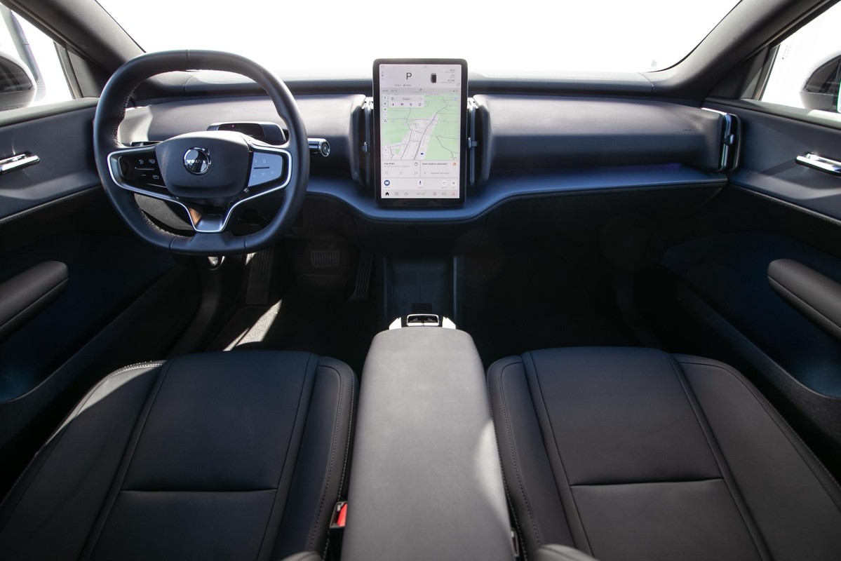 Volvo EX30