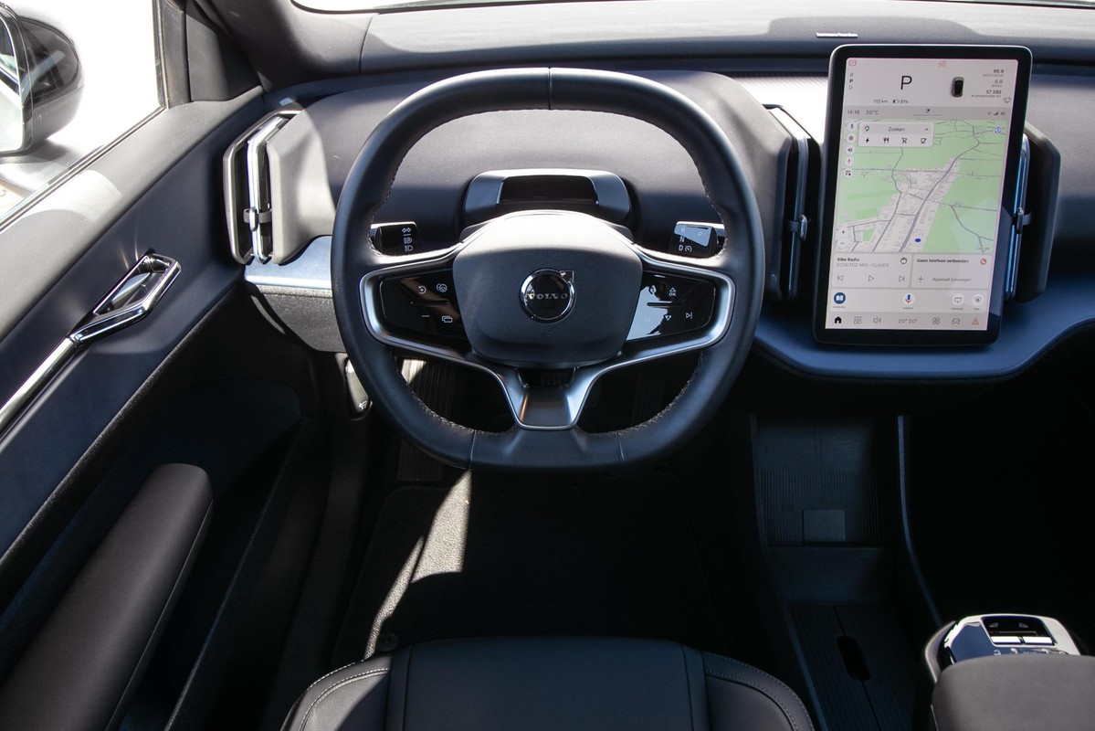 Volvo EX30