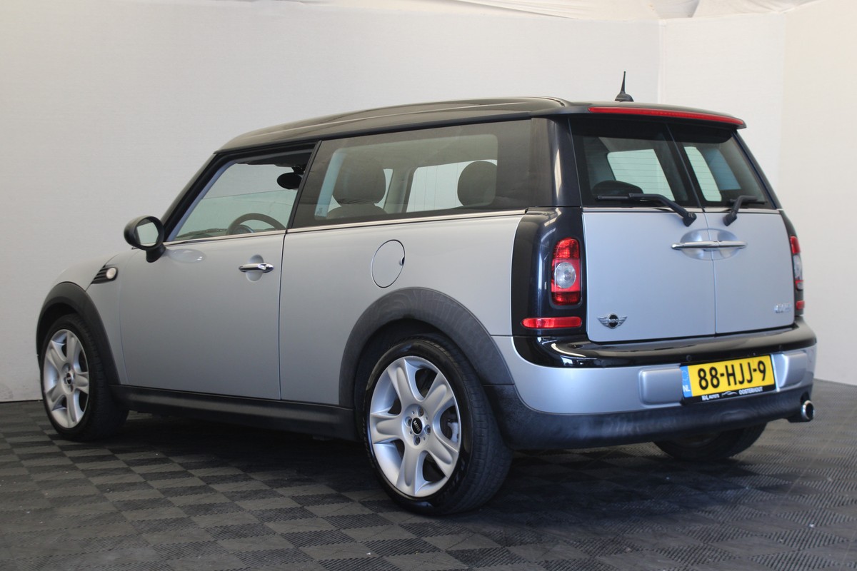 MINI Clubman