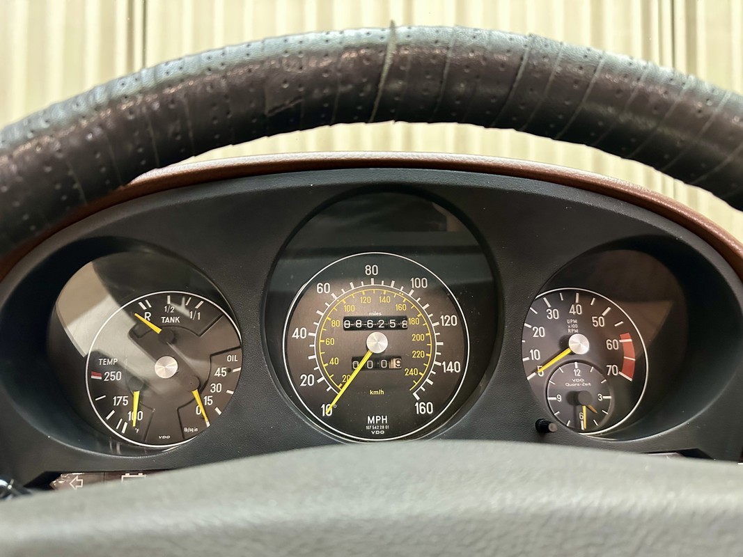 Mercedes-Benz SL