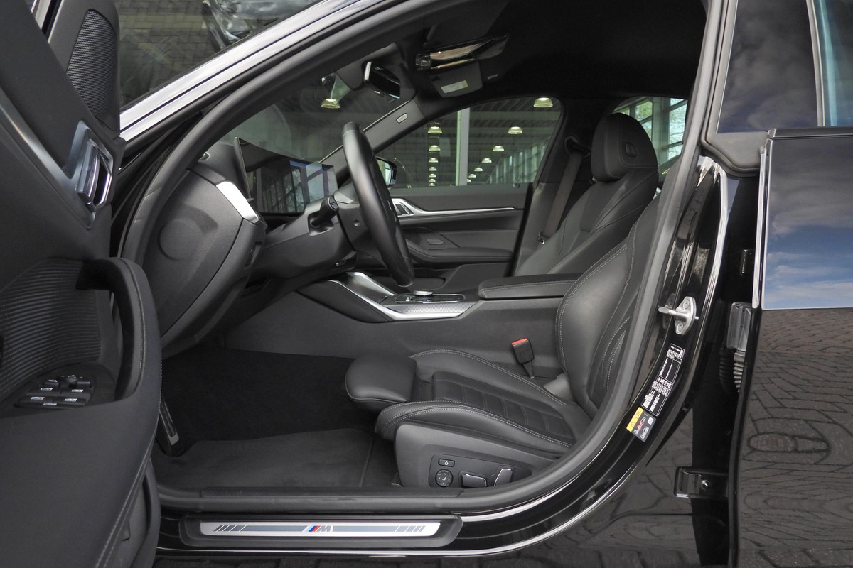 BMW i4