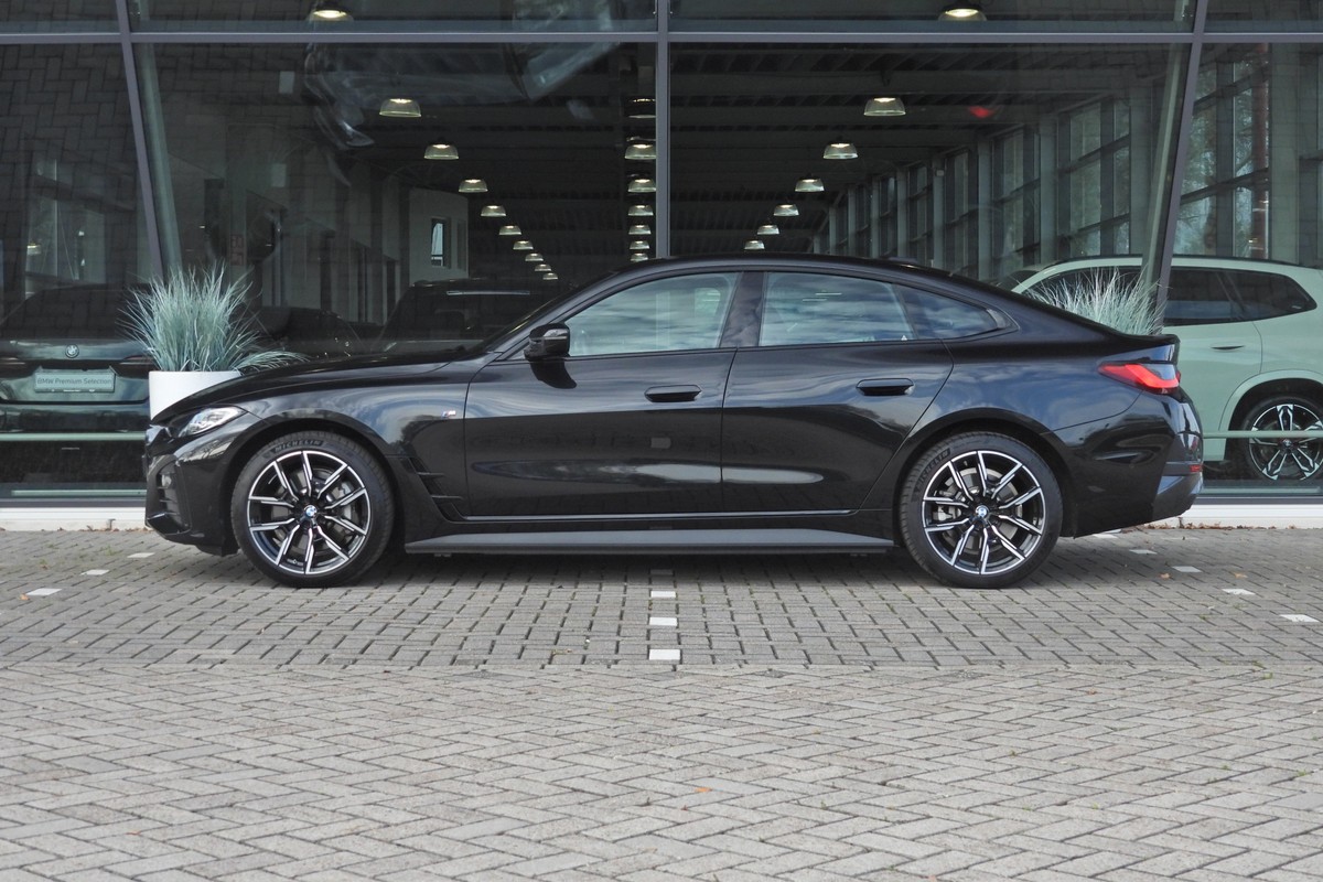 BMW i4
