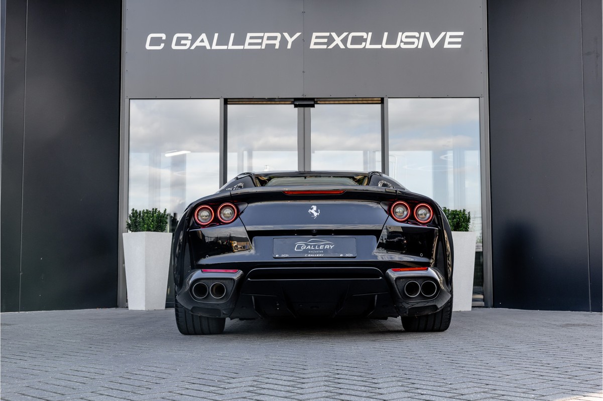 Ferrari 812 GTS