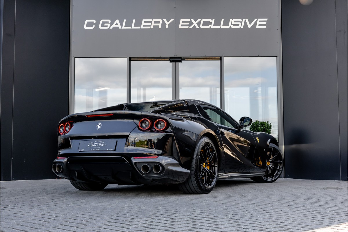 Ferrari 812 GTS