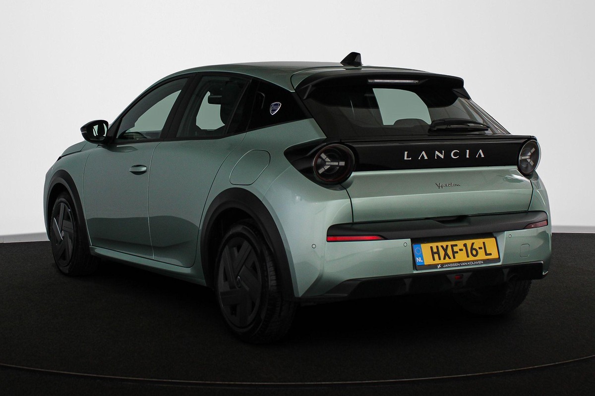 Lancia Ypsilon