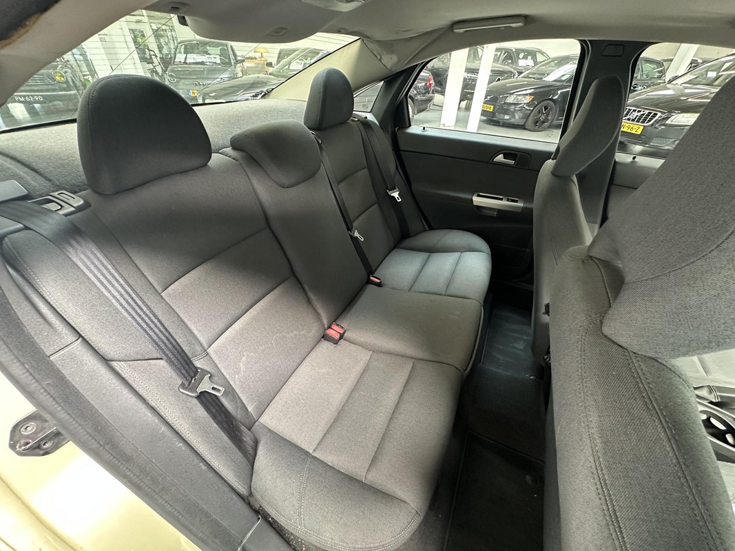 Volvo S40
