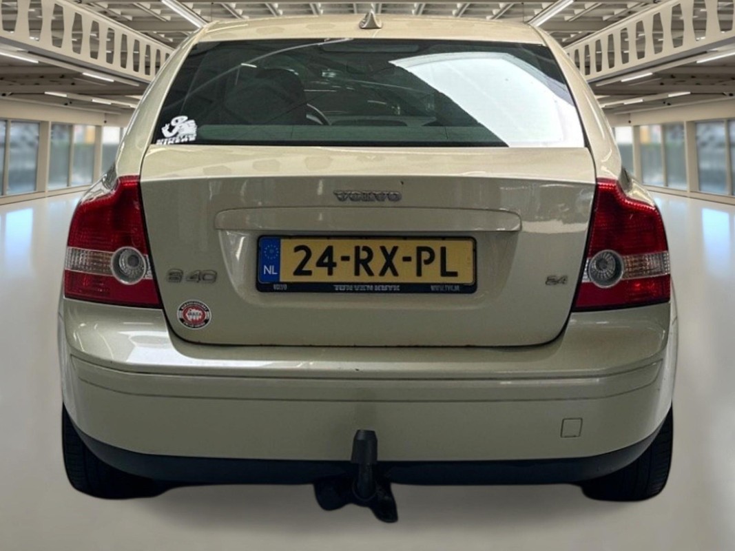 Volvo S40