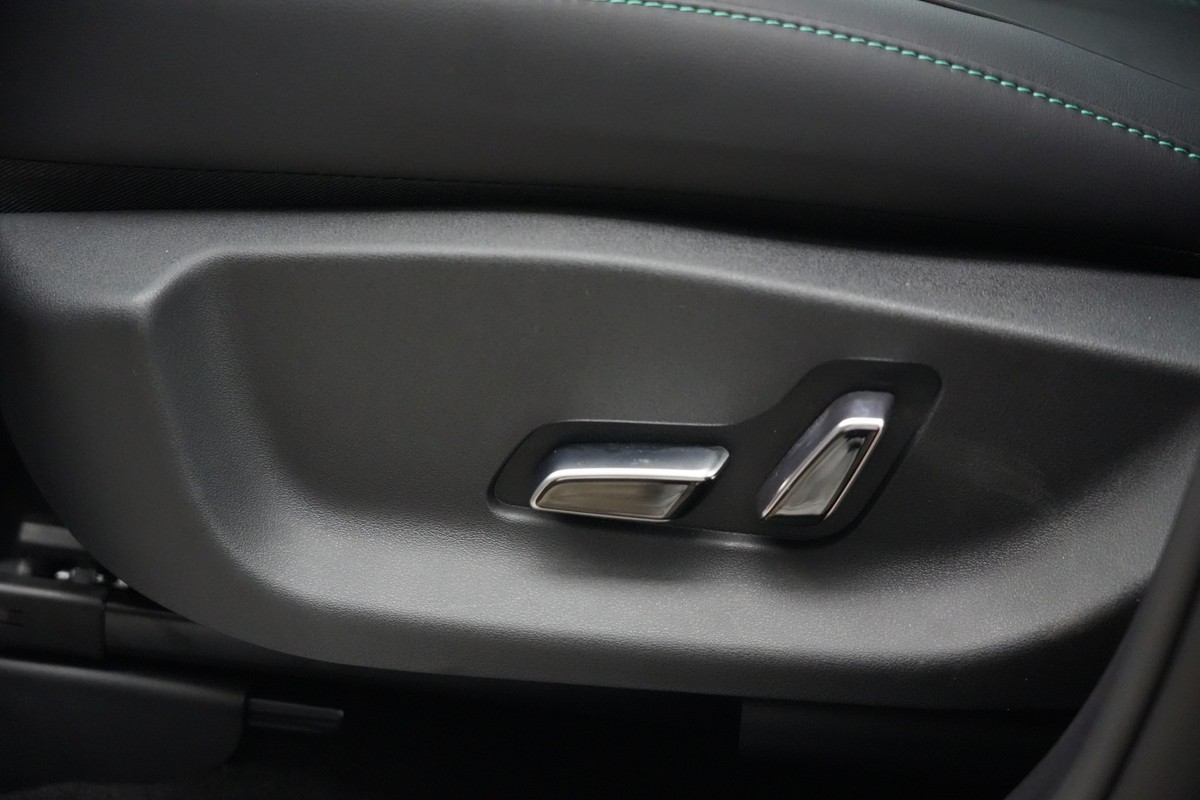 BYD SEAL U