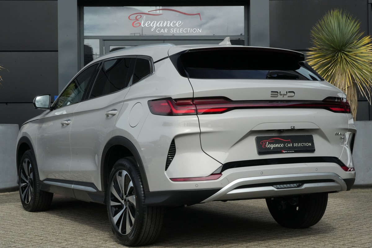 BYD SEAL U