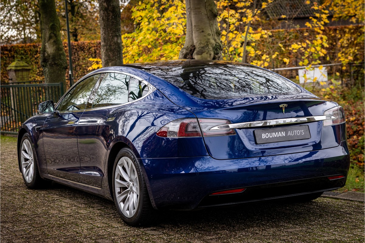 Tesla Model S