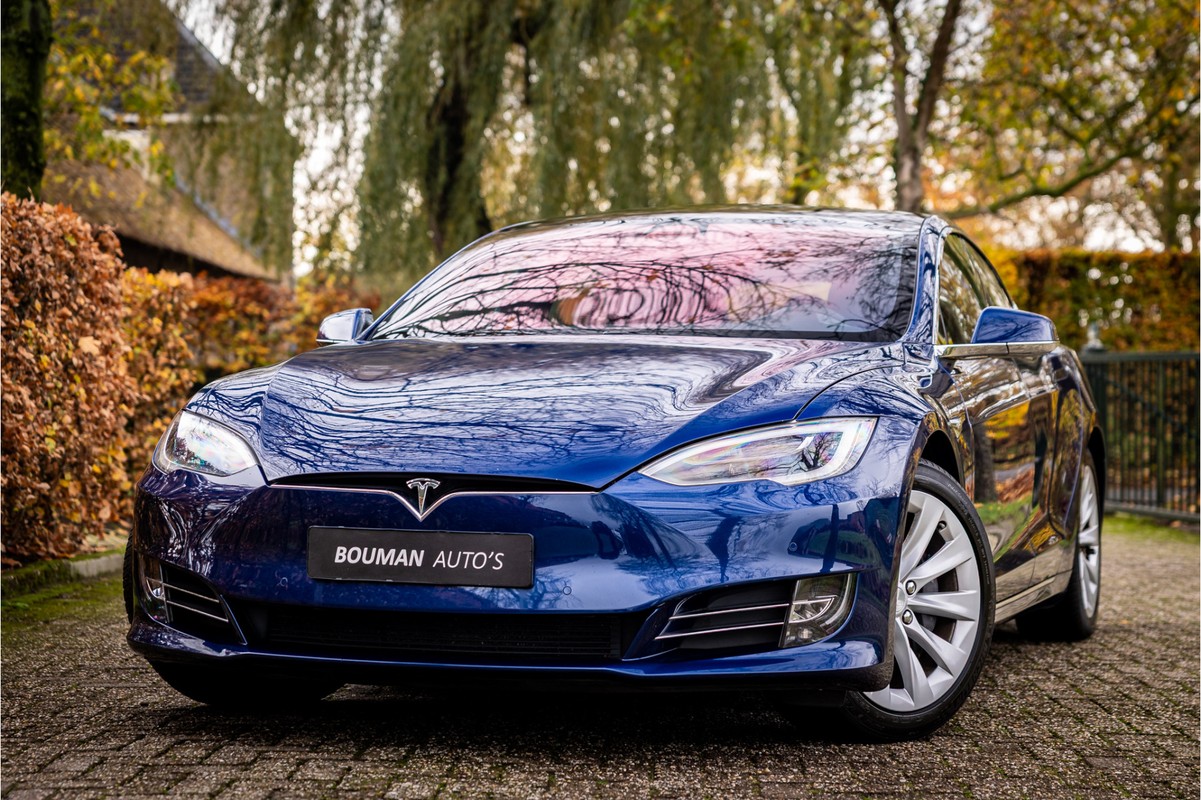 Tesla Model S
