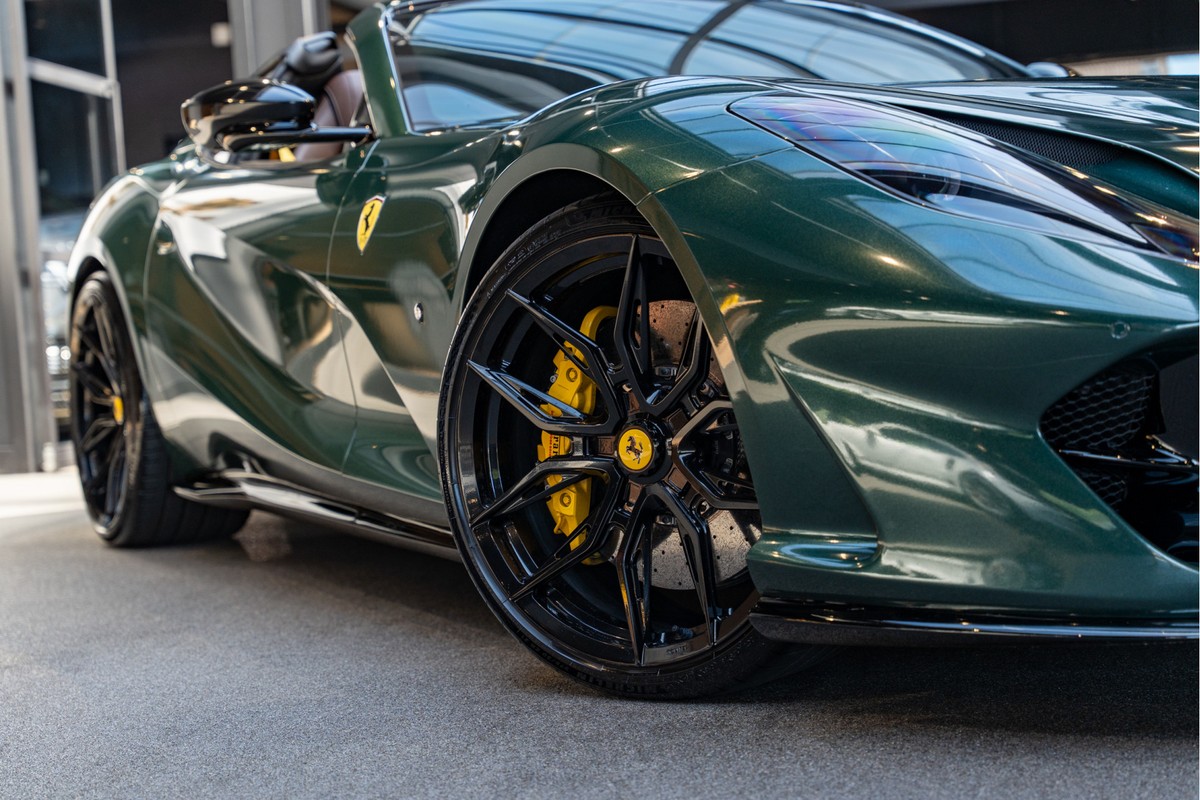Ferrari 812 GTS