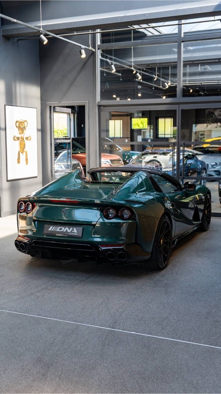 Ferrari 812 GTS