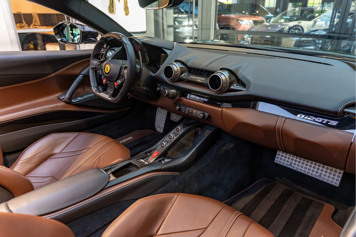 Ferrari 812 GTS