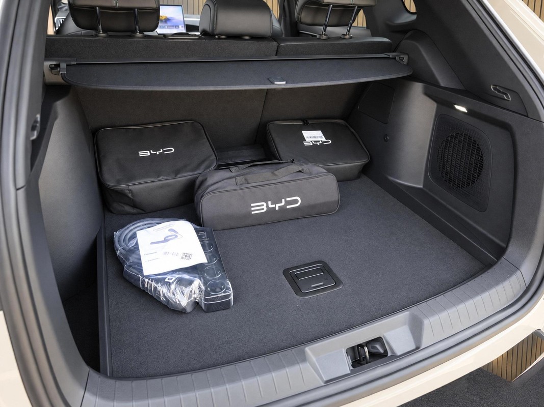 BYD SEAL U