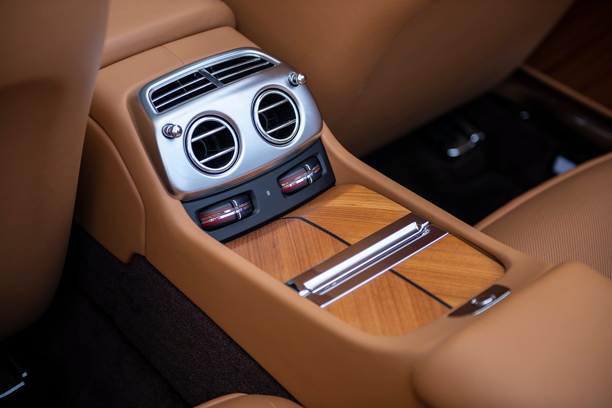 Rolls-Royce Dawn