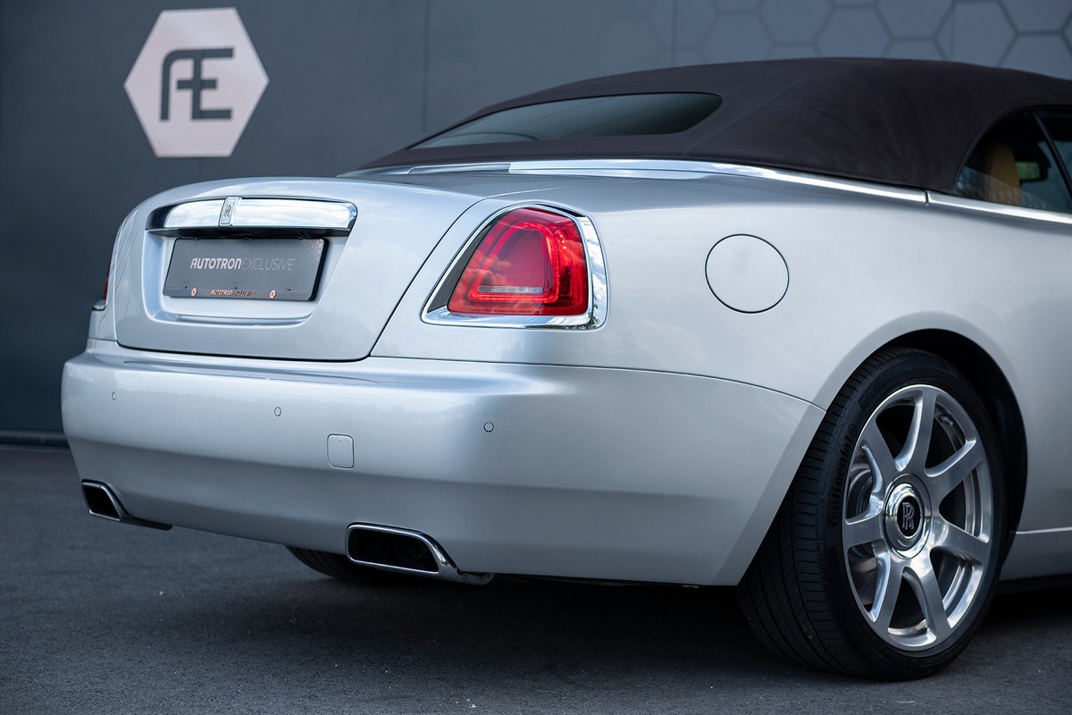 Rolls-Royce Dawn