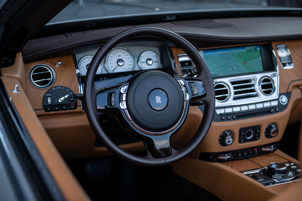 Rolls-Royce Dawn