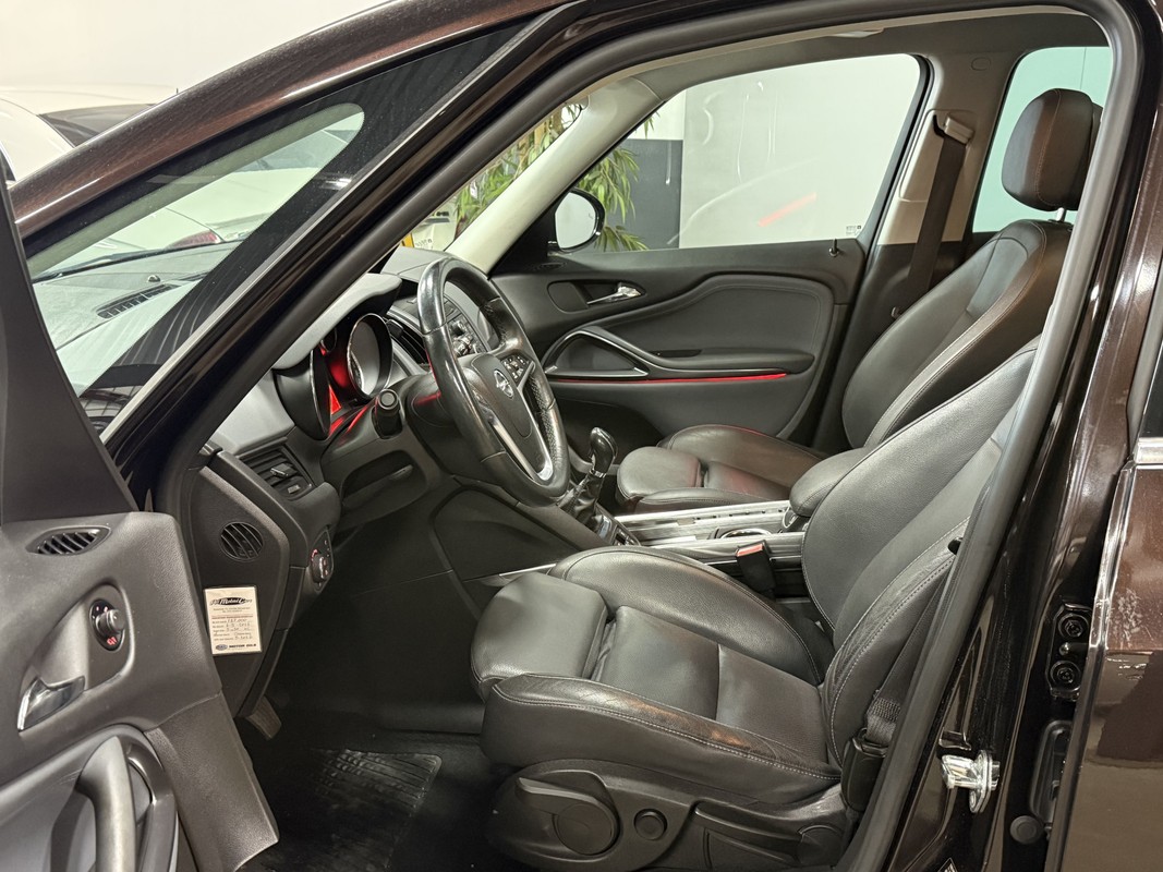 Opel Zafira Tourer