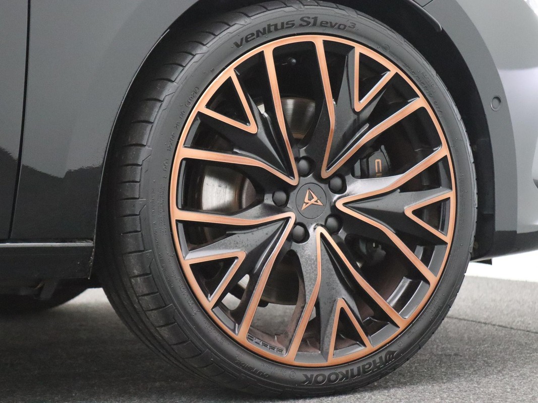 CUPRA Leon Sportstourer