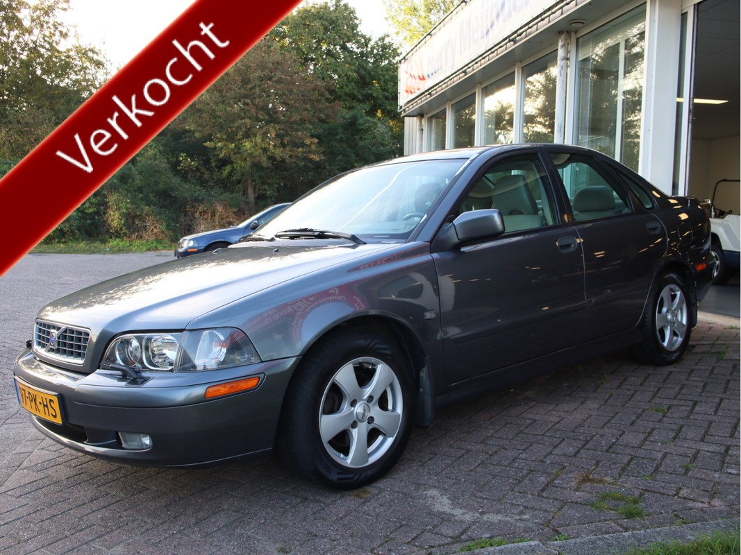 Volvo S40