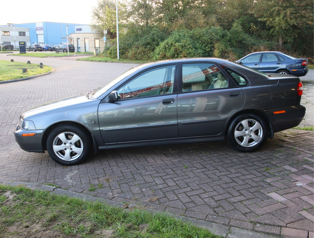 Volvo S40