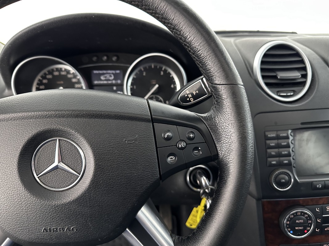 Mercedes-Benz M-Klasse