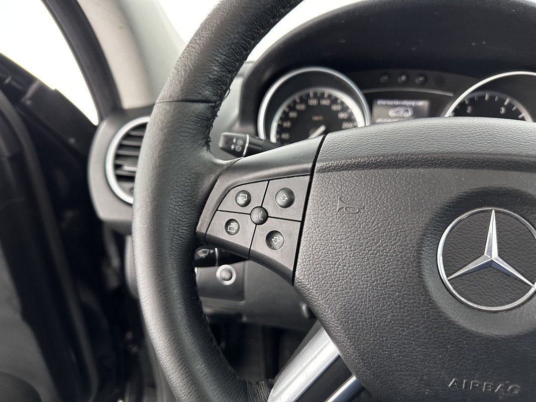 Mercedes-Benz M-Klasse