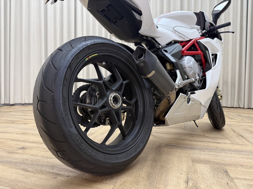 MV Agusta F3