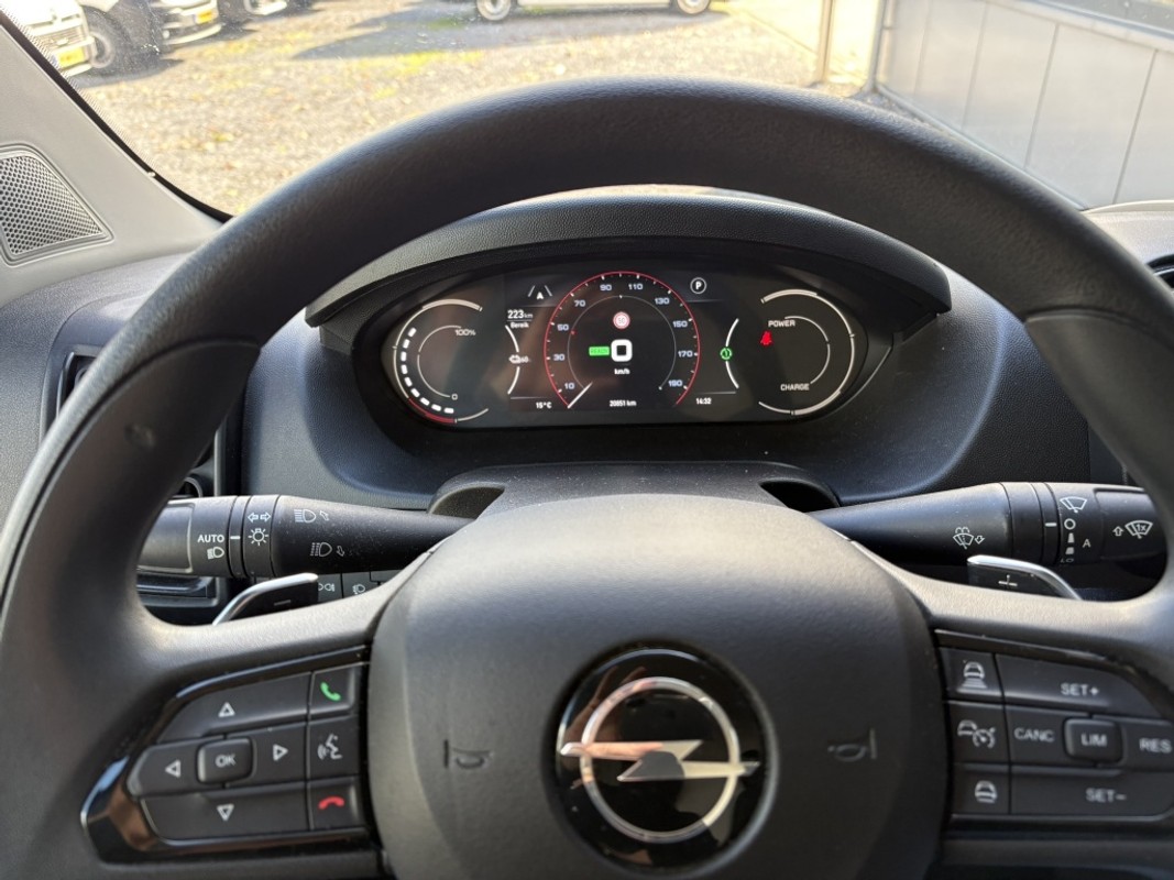 Opel Movano-e