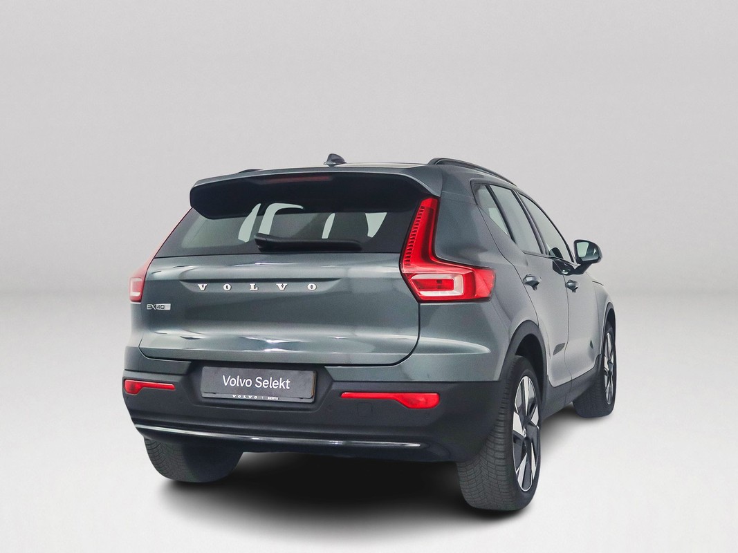 Volvo EX40