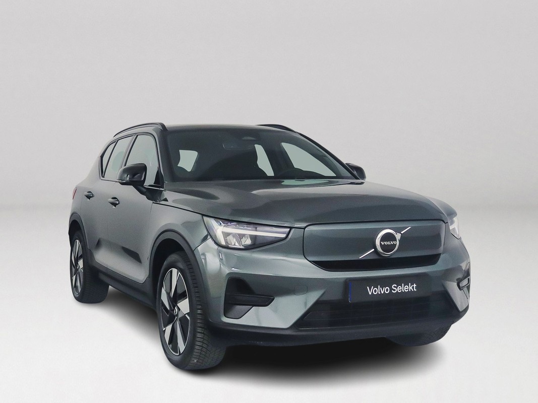 Volvo EX40