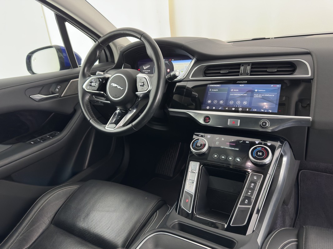 Jaguar I-PACE